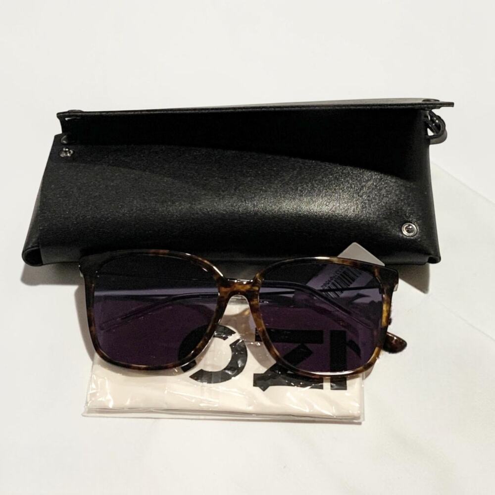 Kenzo Havana Tortoise Square Sunglasses Blue Gray Lens Slim Arms Italy UV400 NWT - Picture 4 of 7